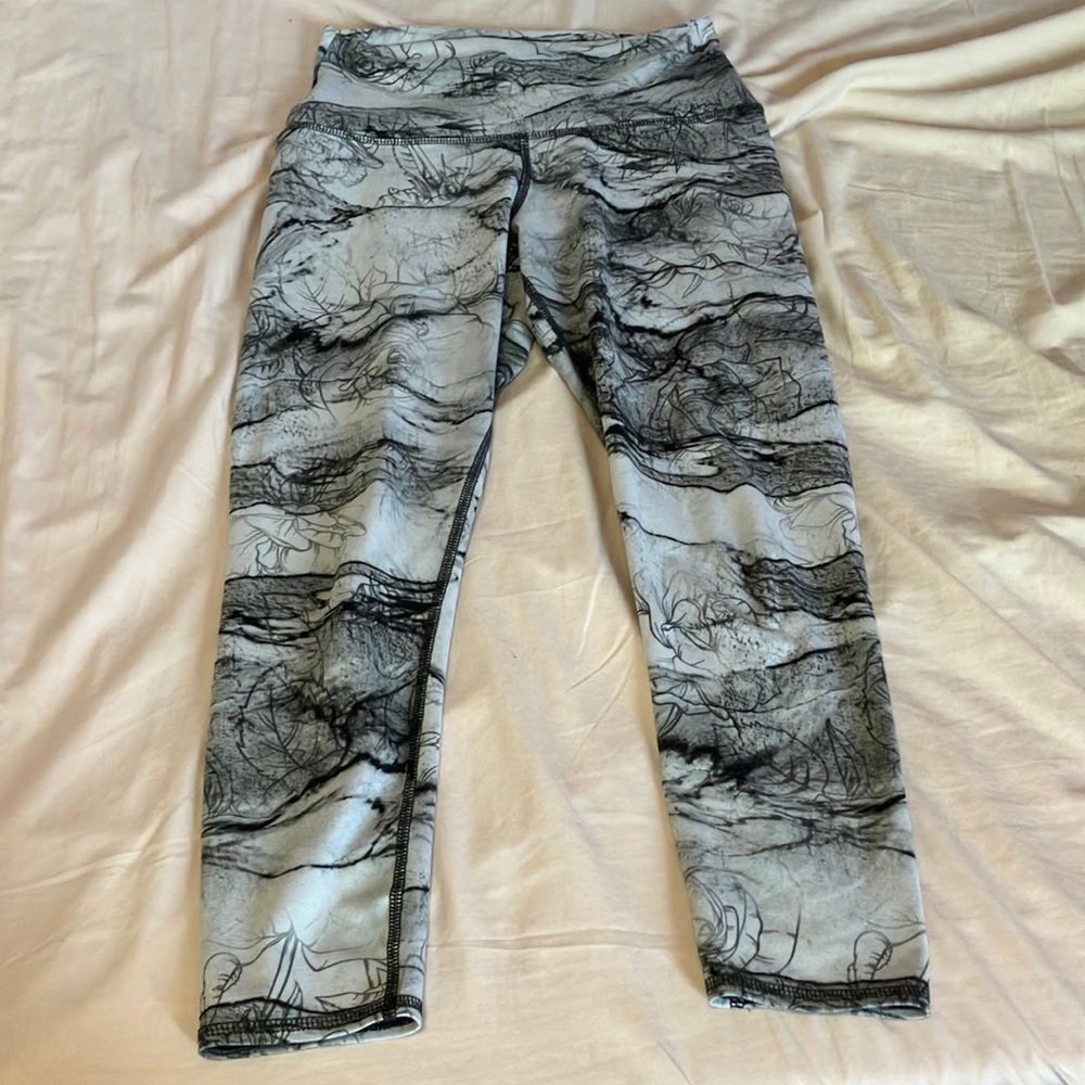 Marble Leggings​